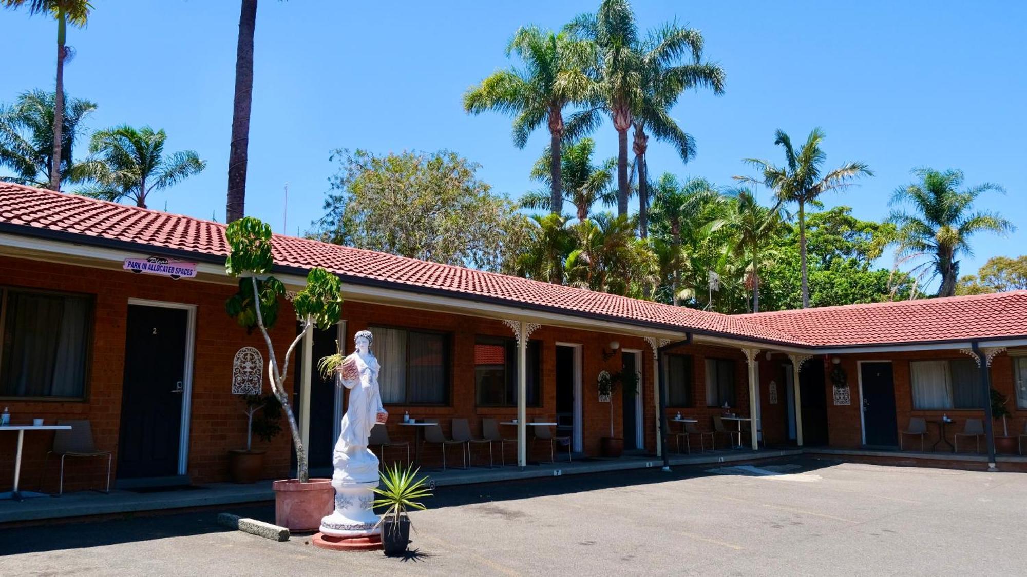 Sapphire Palms Motel Entrance Exterior foto